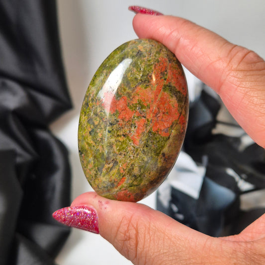 Unakite palmstone 89