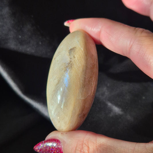 White moonstone shiva 375