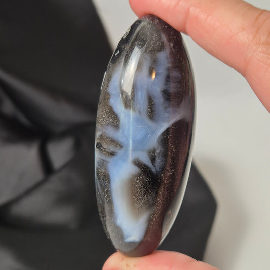 Blue owyhee opal shiva 390