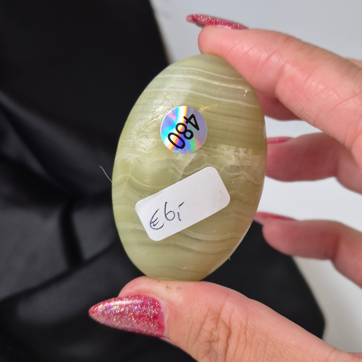 Green onyx palmstone 480