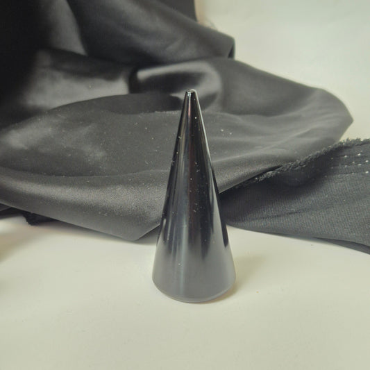 Black obsidian rinholder 31
