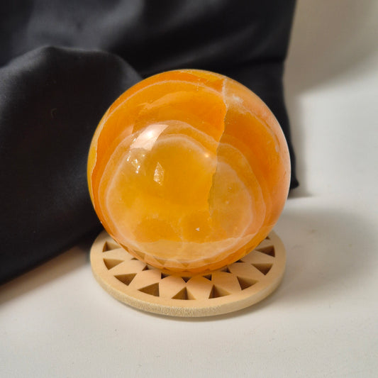 Yellow calcite sphere 6