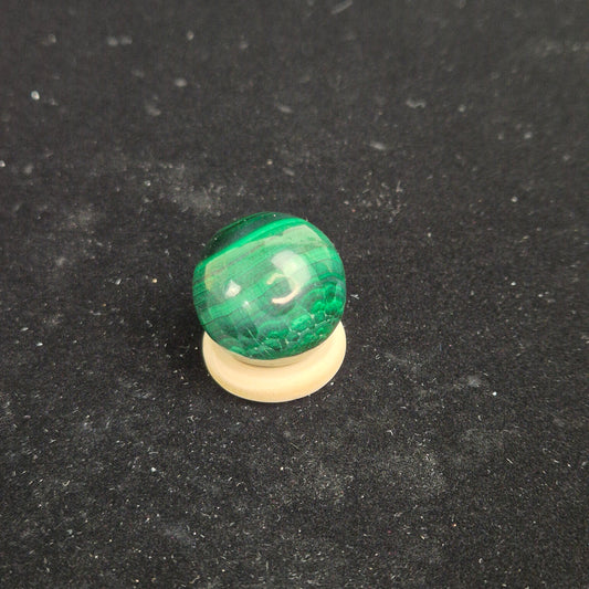 Velvet malachite sphere 1