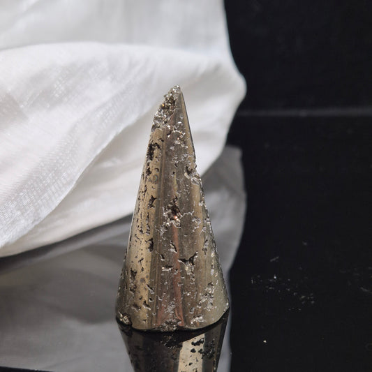 pyrite ringholder 652