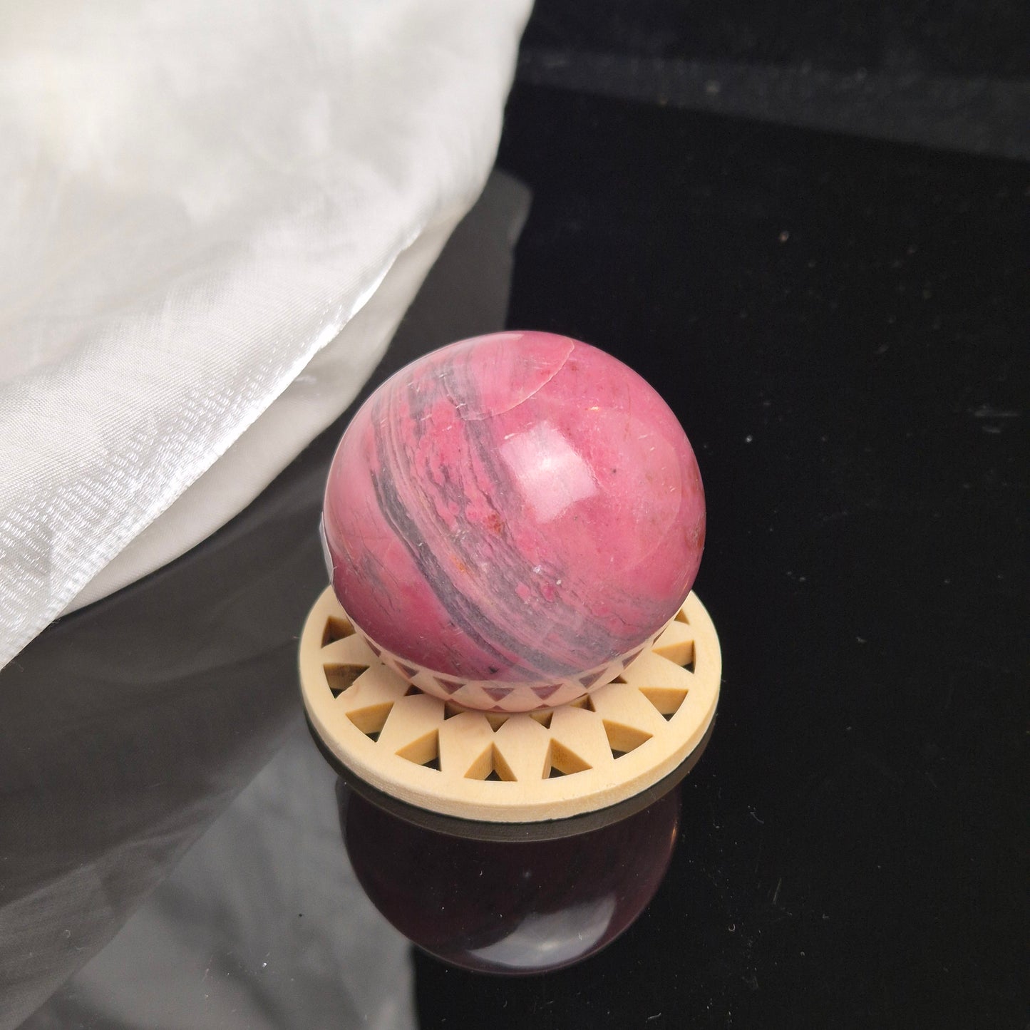 Bubblegum pink rhodonite sphere 5 (Peru)