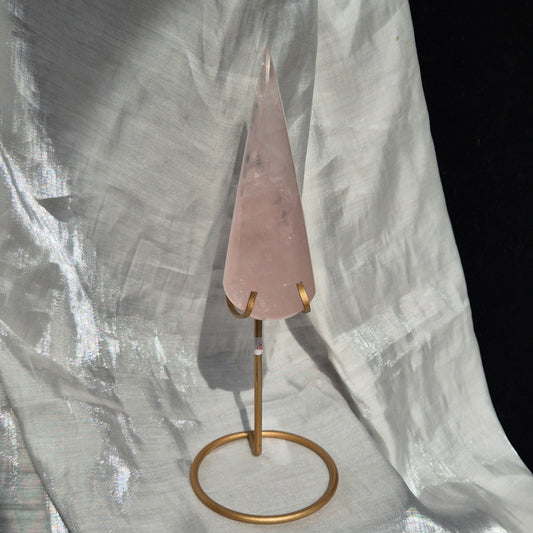 Rosequarts "stabby" on stand 3