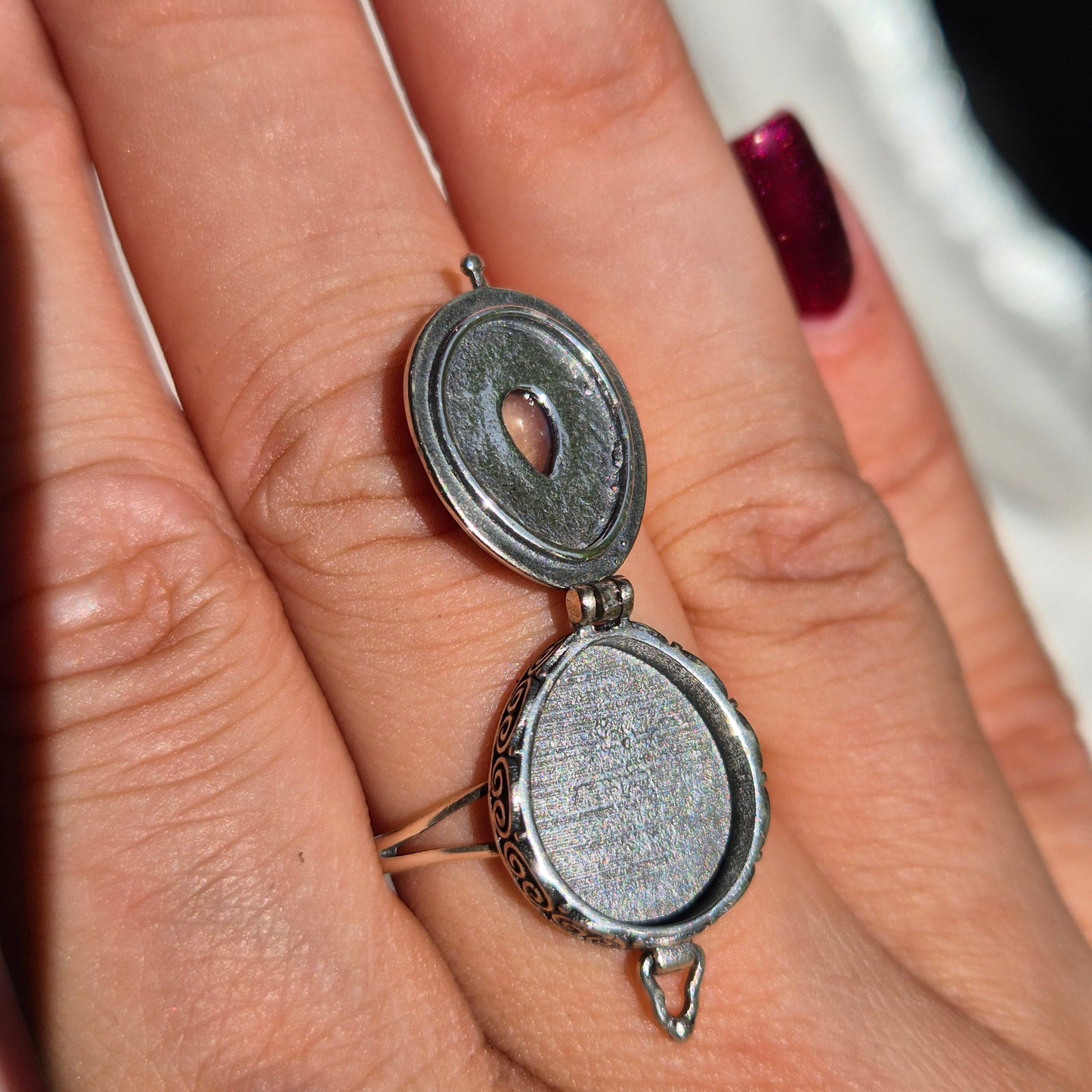 Poison ring moonstone