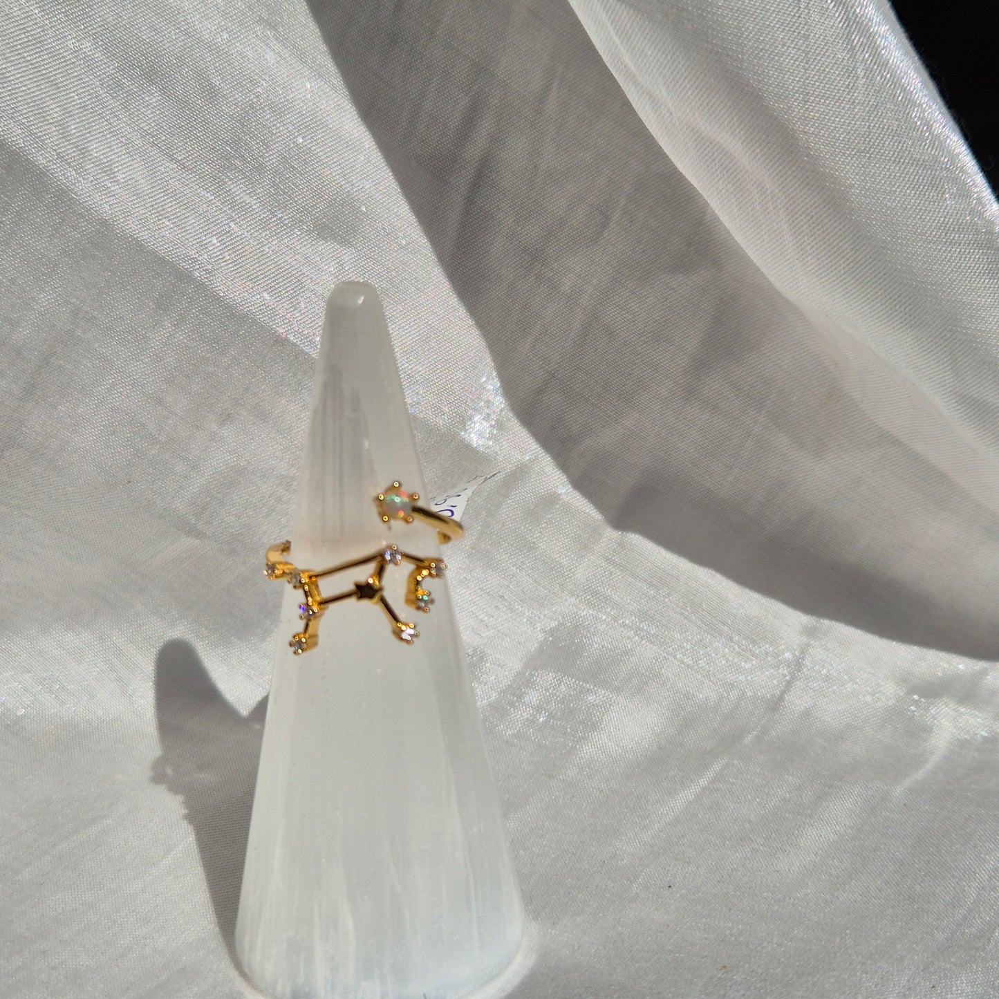 Opal ring Virgo