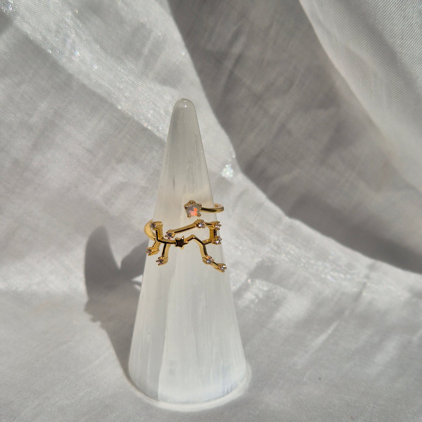 Opal ring Aquarius