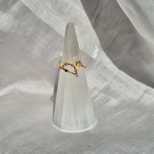 Opal ring Capricorn gold