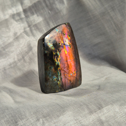 Dark labradorite freeform 5