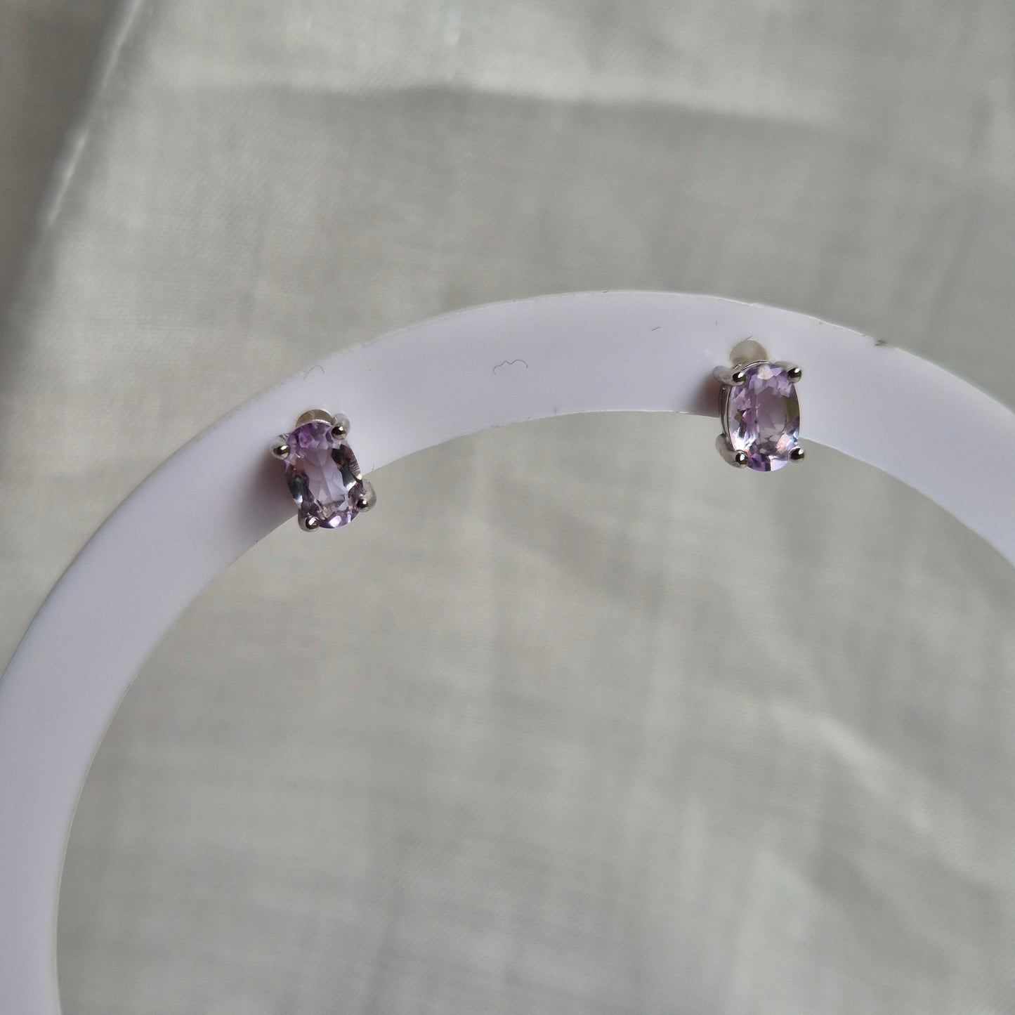 Lavender amethist studs
