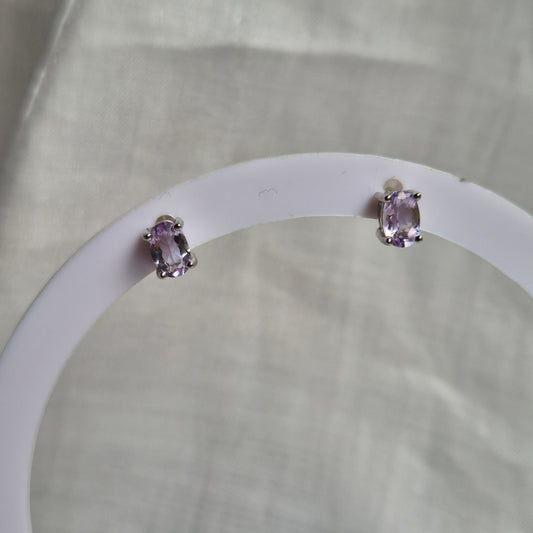 Lavender amethist studs