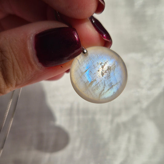 Moonstone necklace silver 1