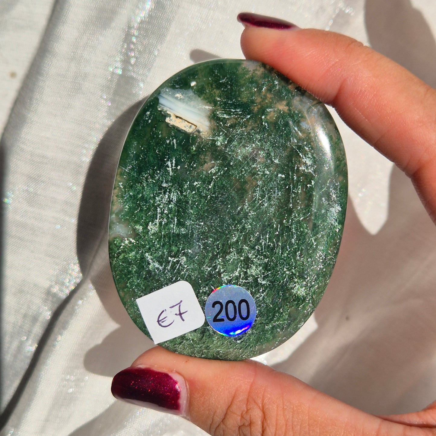 Moss agate flat palm 200