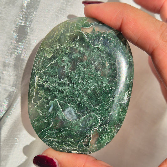 Moss agate flat palm 202
