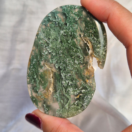 moss agate flat palm 214