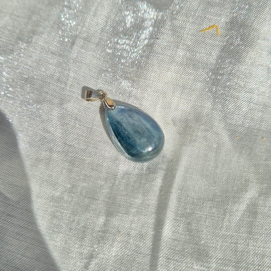 kyanite necklace