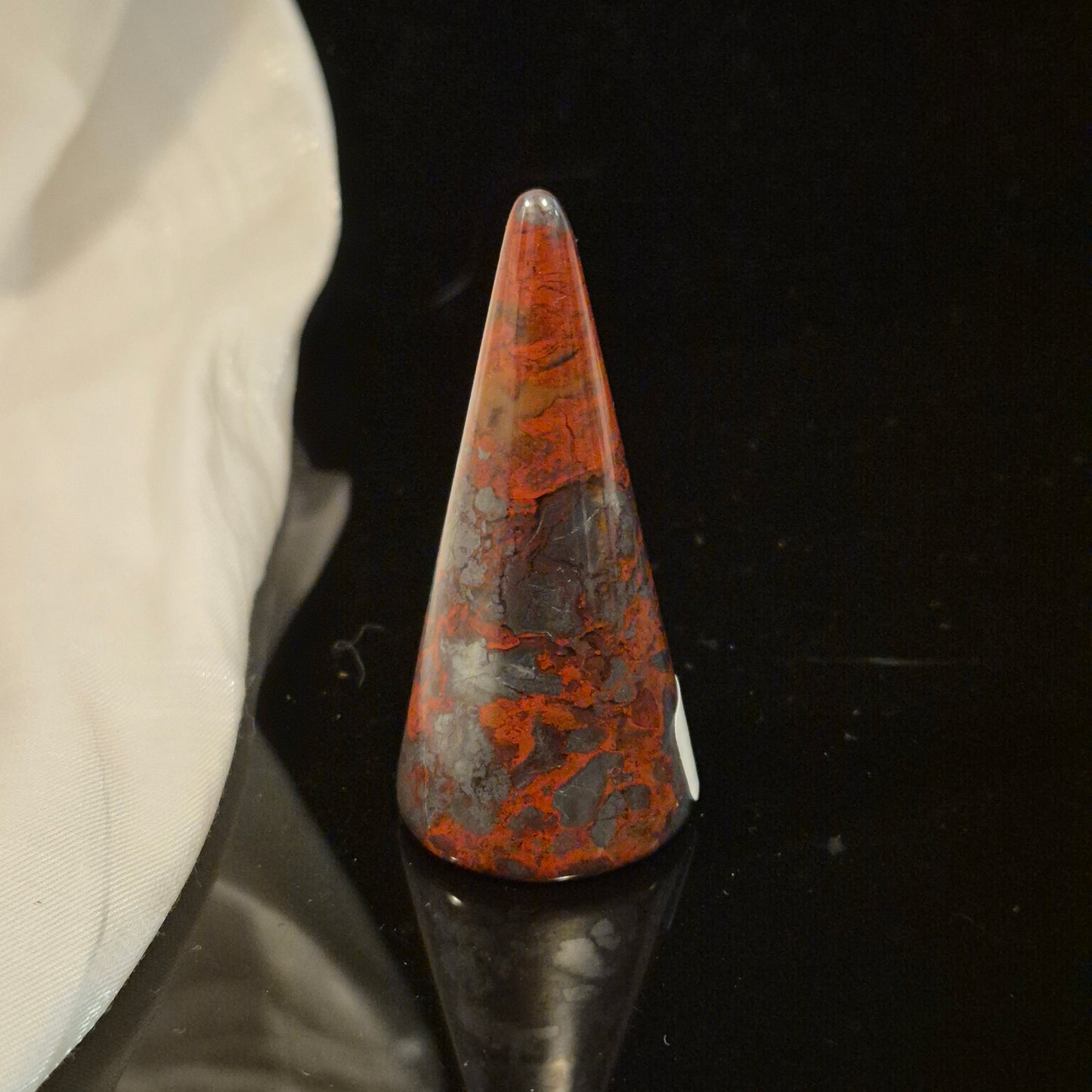 Jaspillite ringholder 612