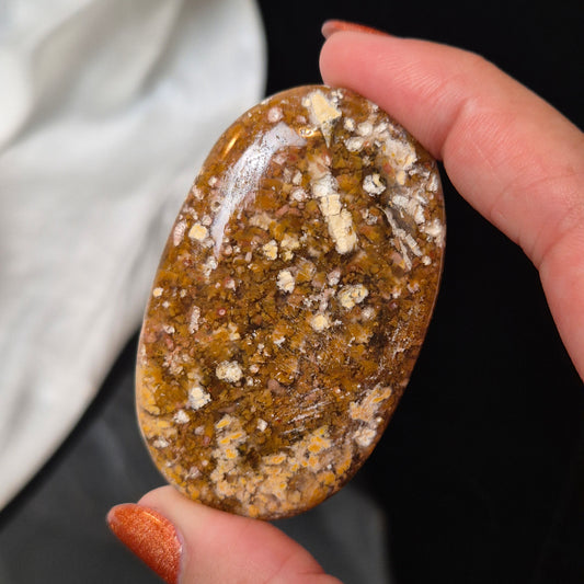 Boram agate palmstone 35 (Indonesia)