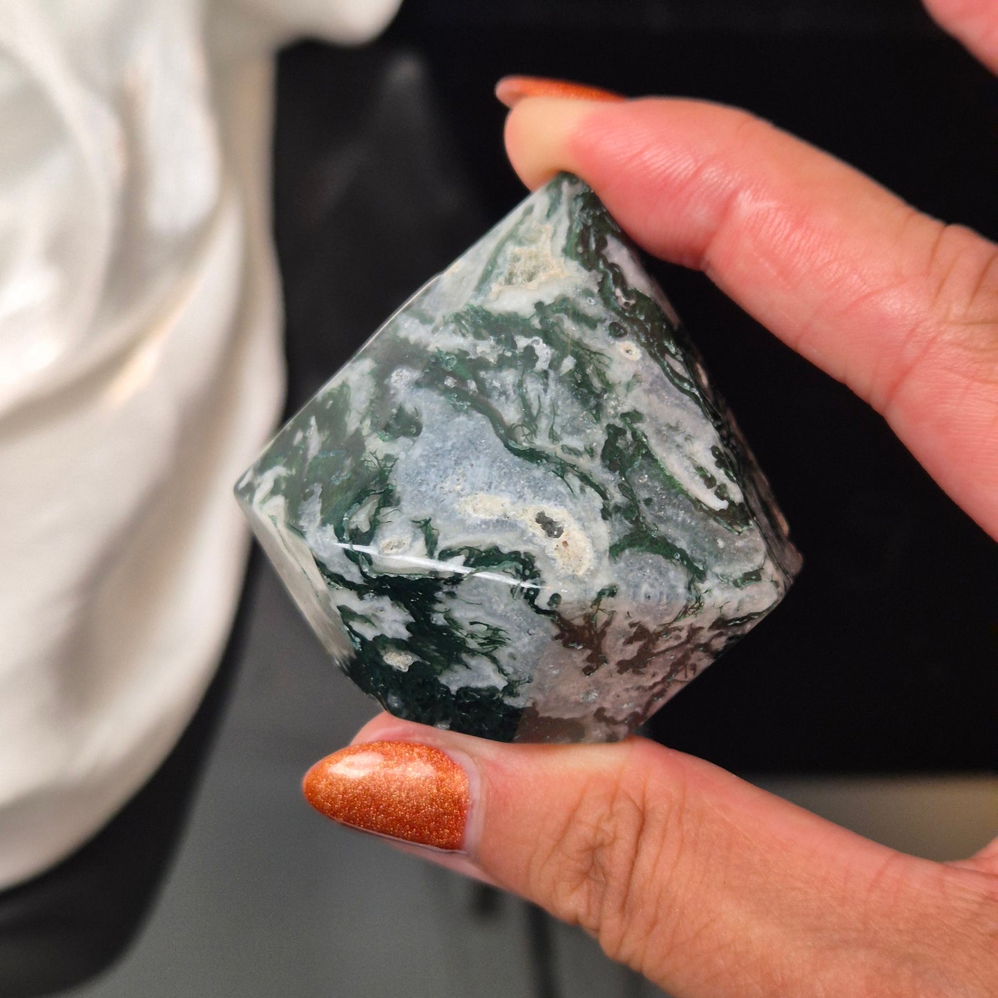 Moss agate diamond 1