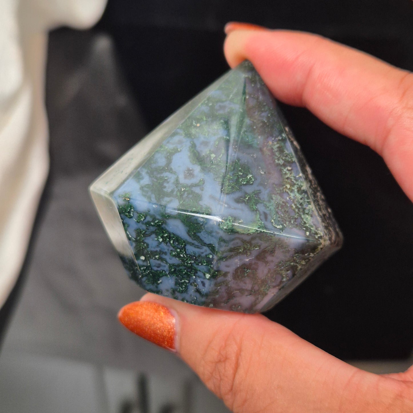 Moss agate diamond 3