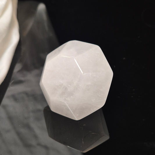 Clear quarts diamond 10