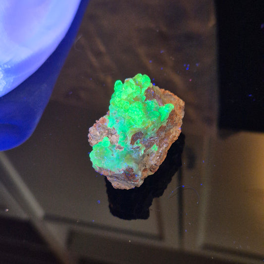 Hyalite opal 3