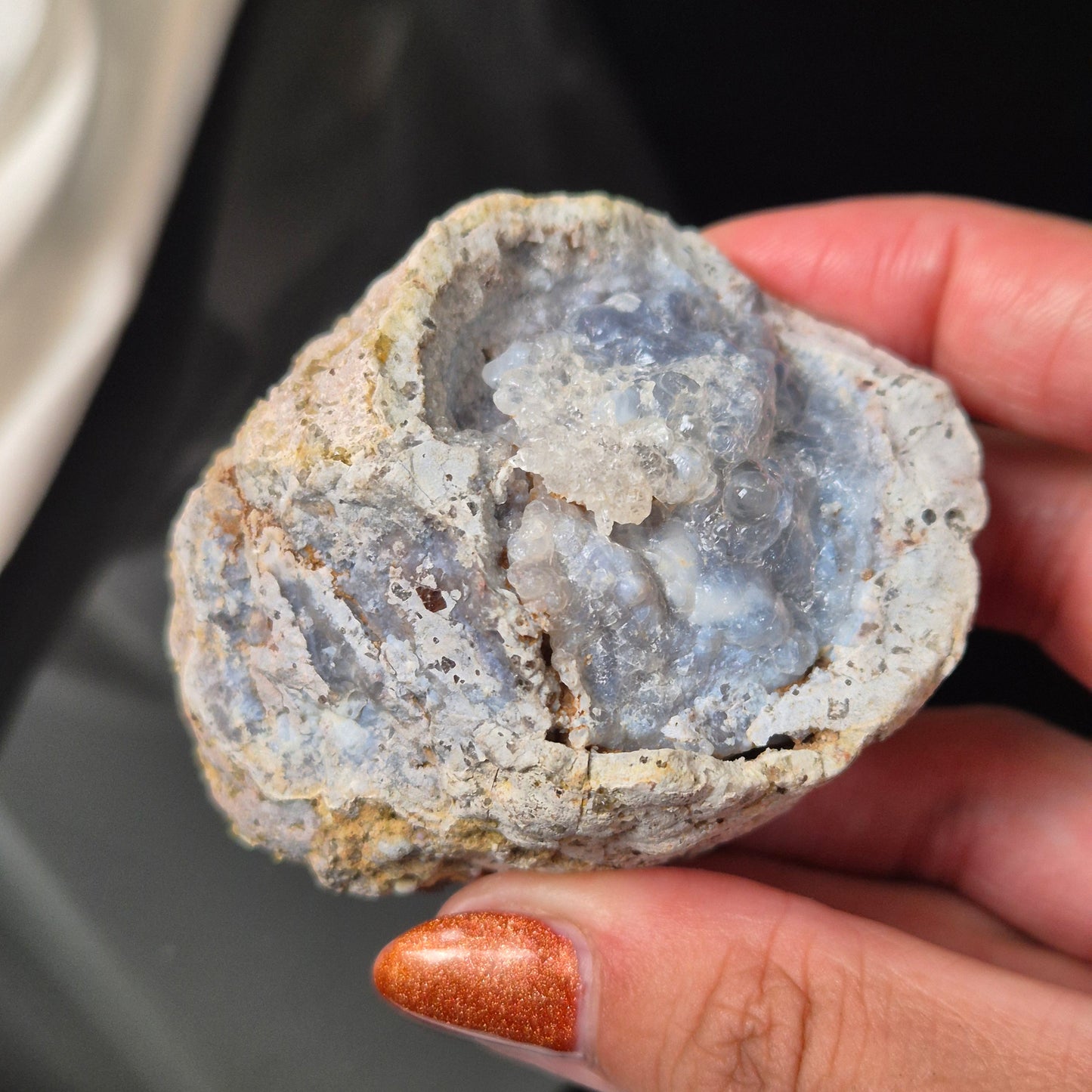 Hyalite opal 17