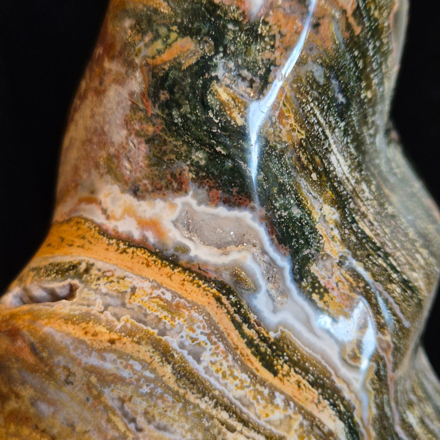 Ocean jasper flame