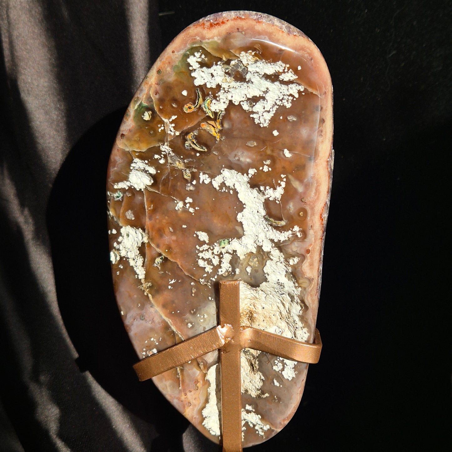 "Pink amethist" on stand