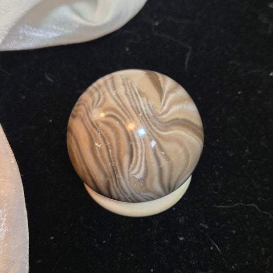 Polish flint sphere 3