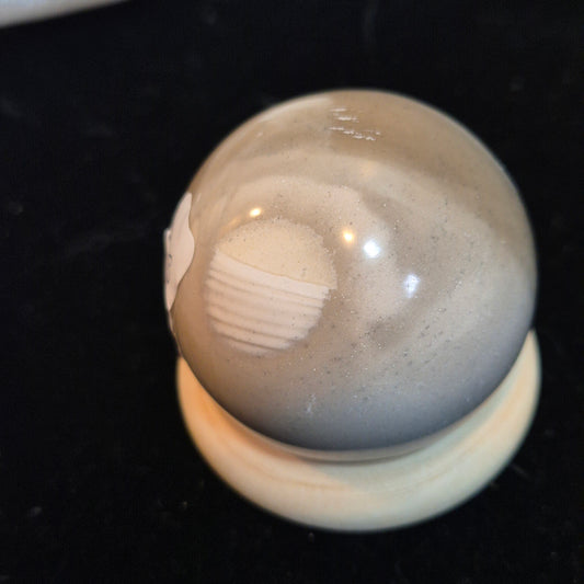 Polish flint sphere 4