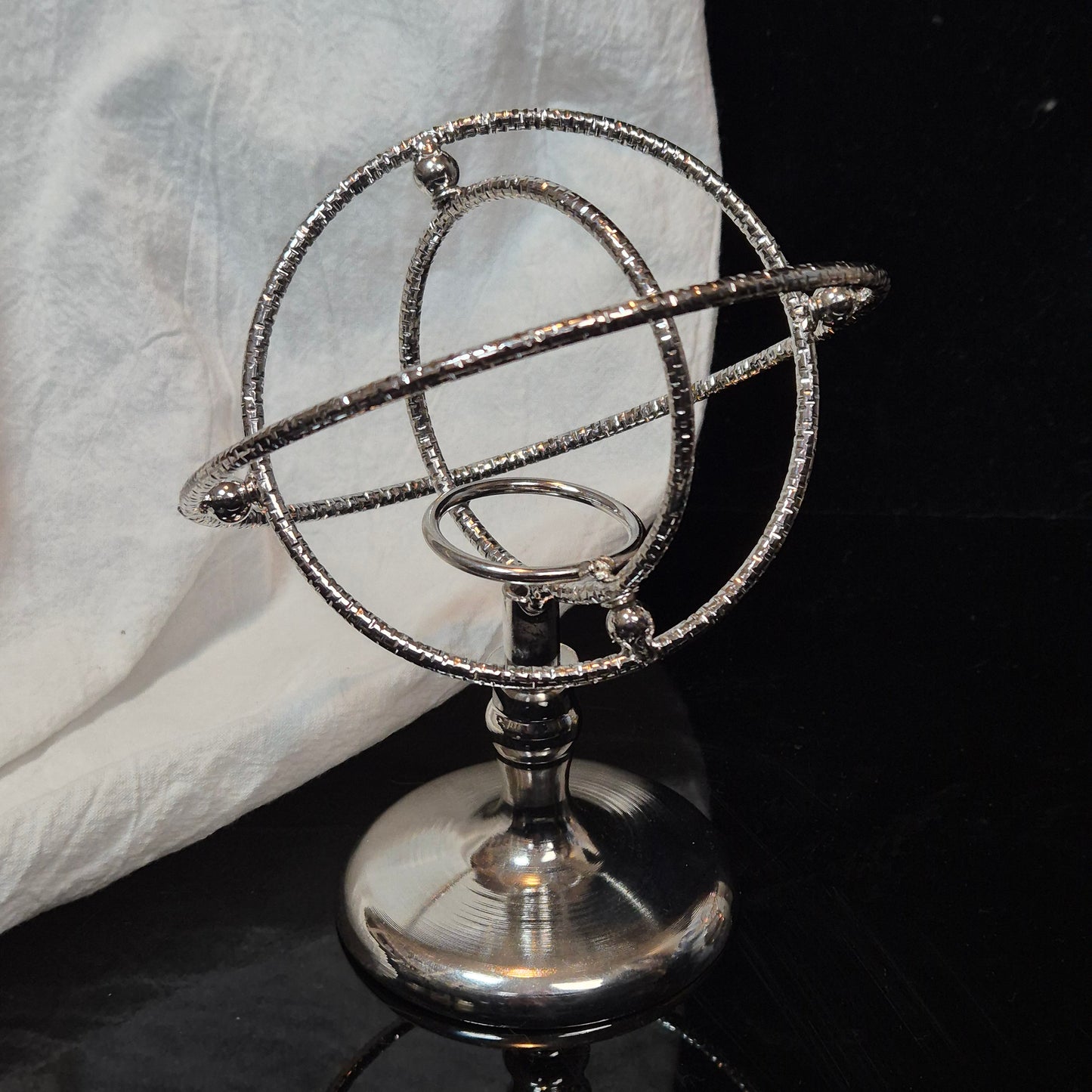 sphereholder universe silver