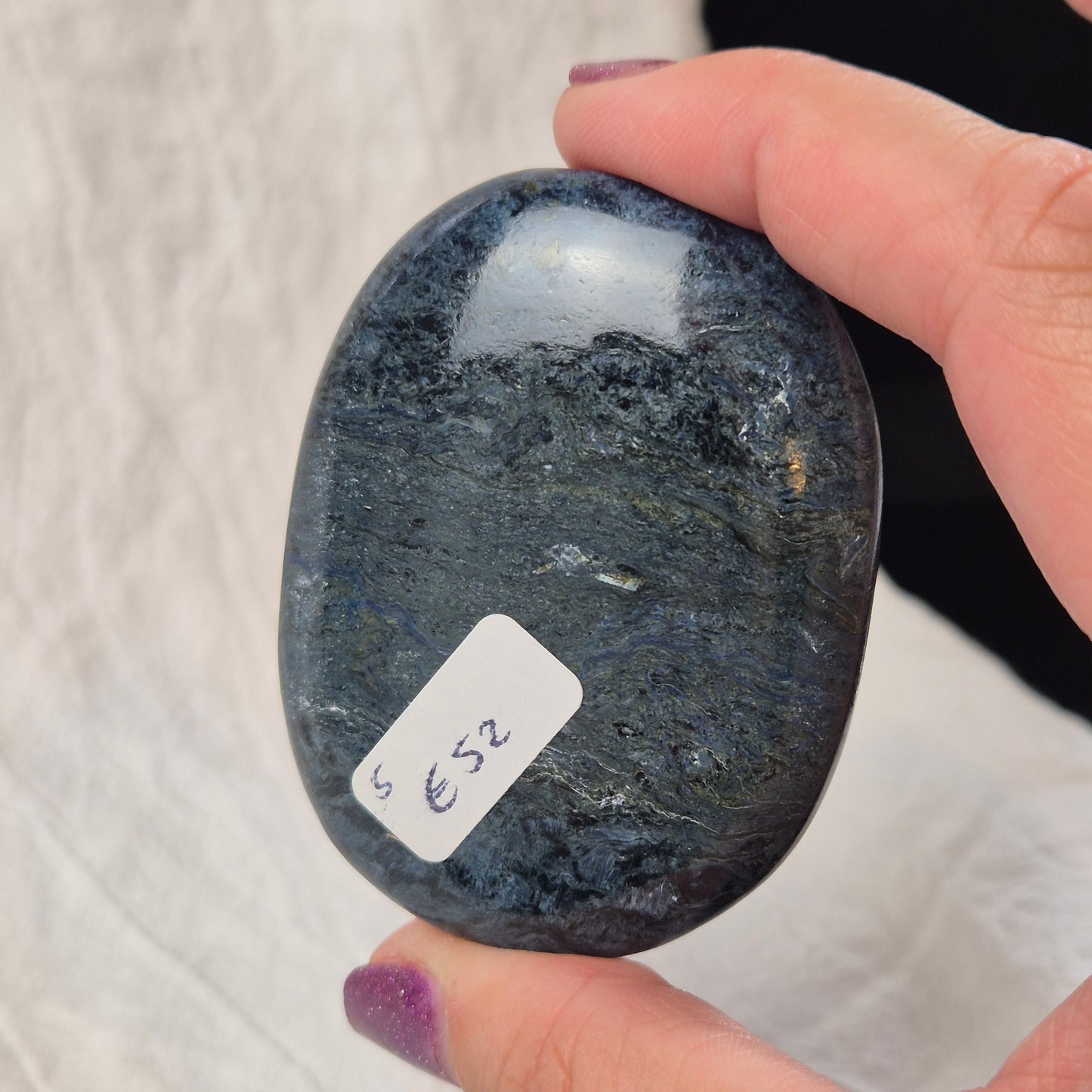 Rhodusite palmstone 5