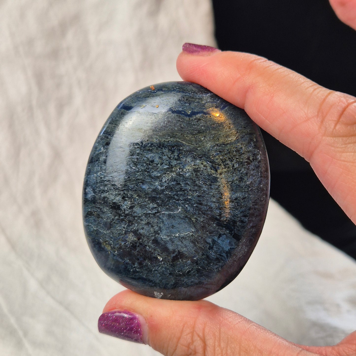 Rhodusite palmstone 6