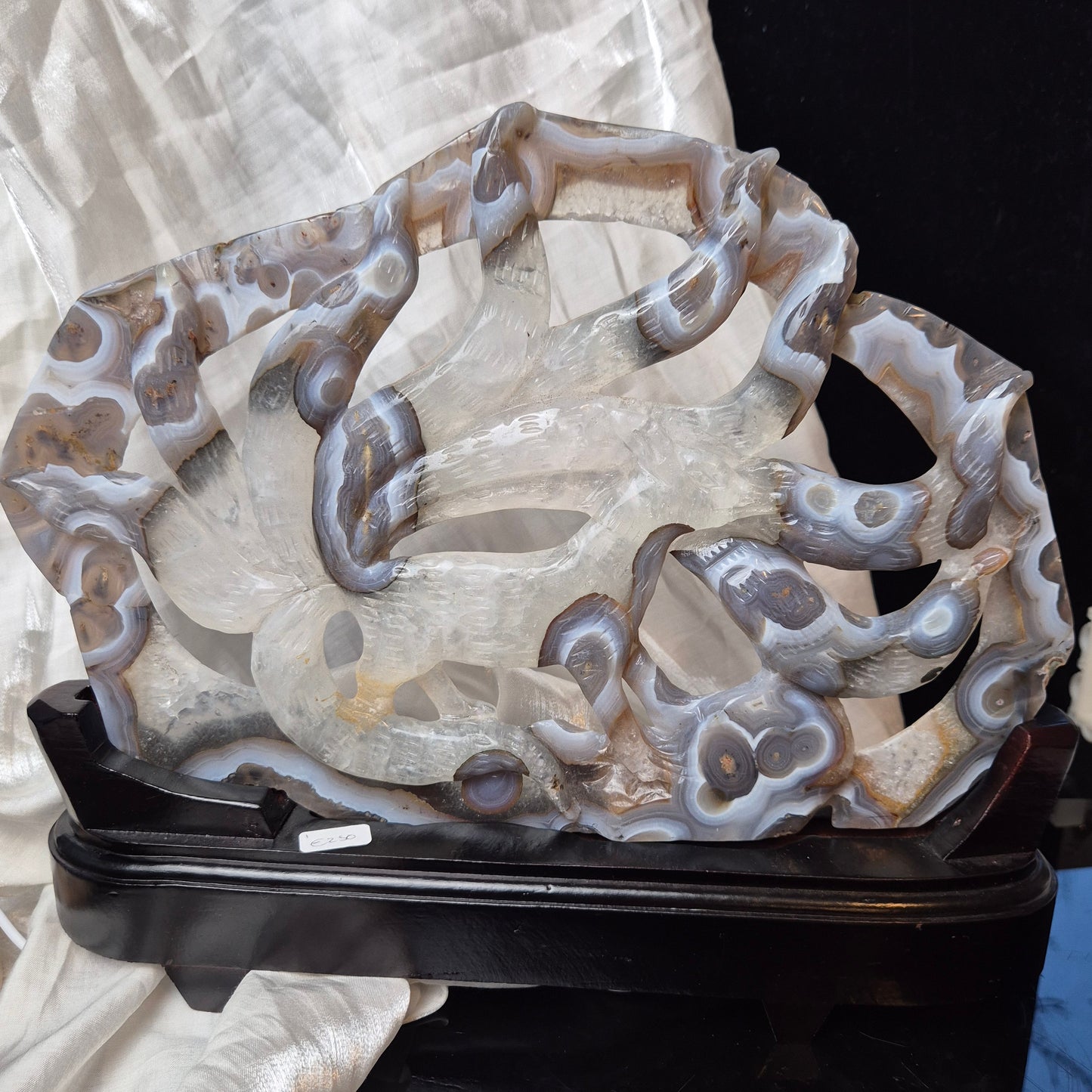 Agate / quarts ninetail fox on stand 1