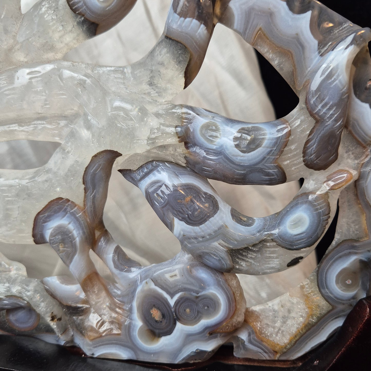 Agate / quarts ninetail fox on stand 1