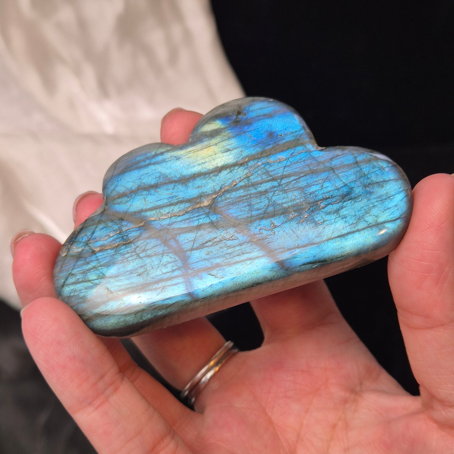 Labradorite cloud 4