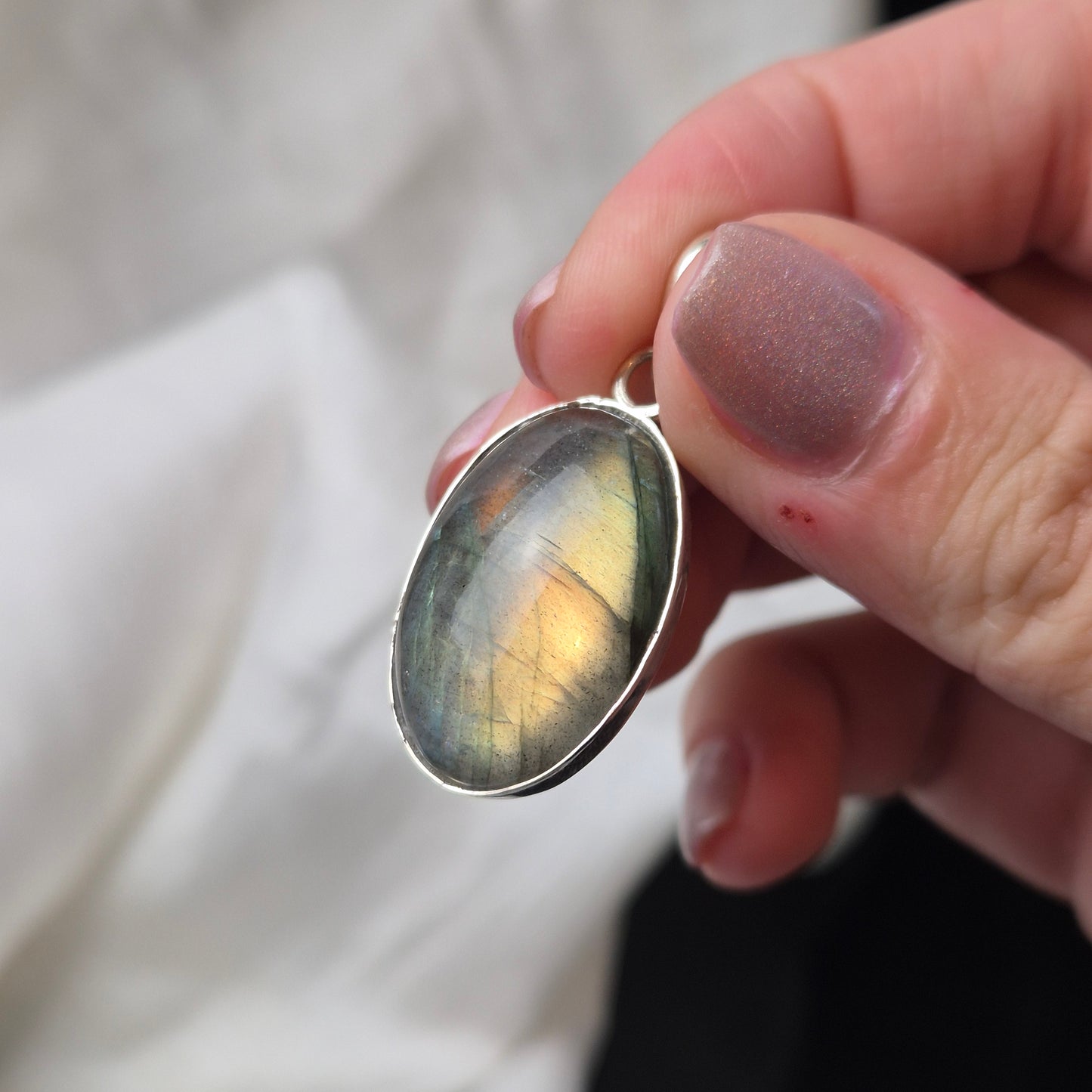 Labradorite pendant 4