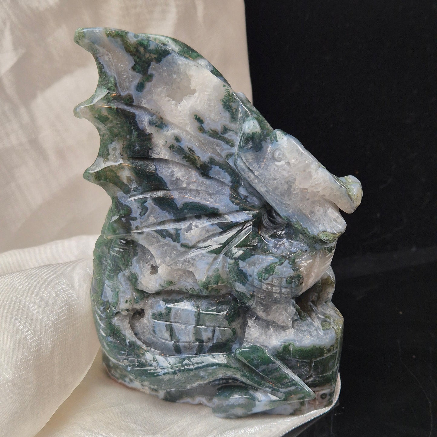 Moss agate dragon