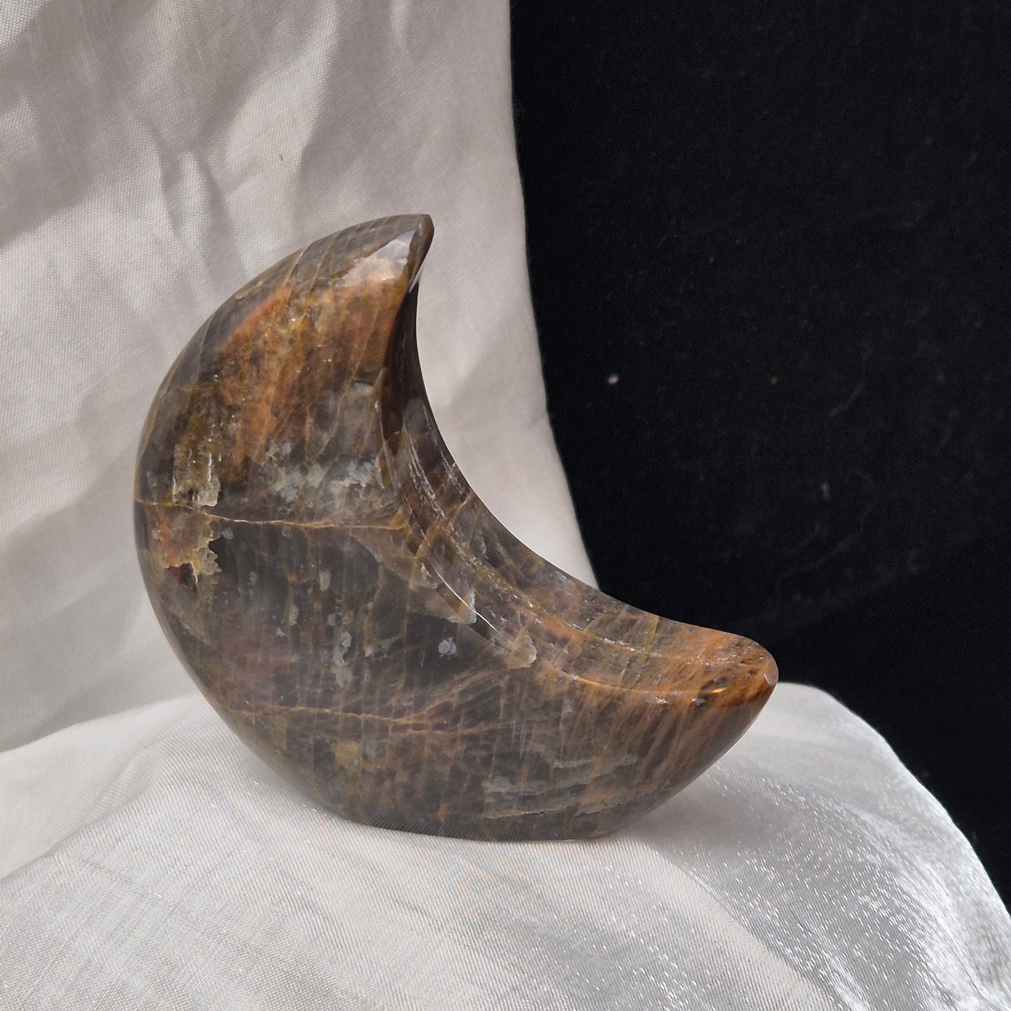 Black moonstone moon 551