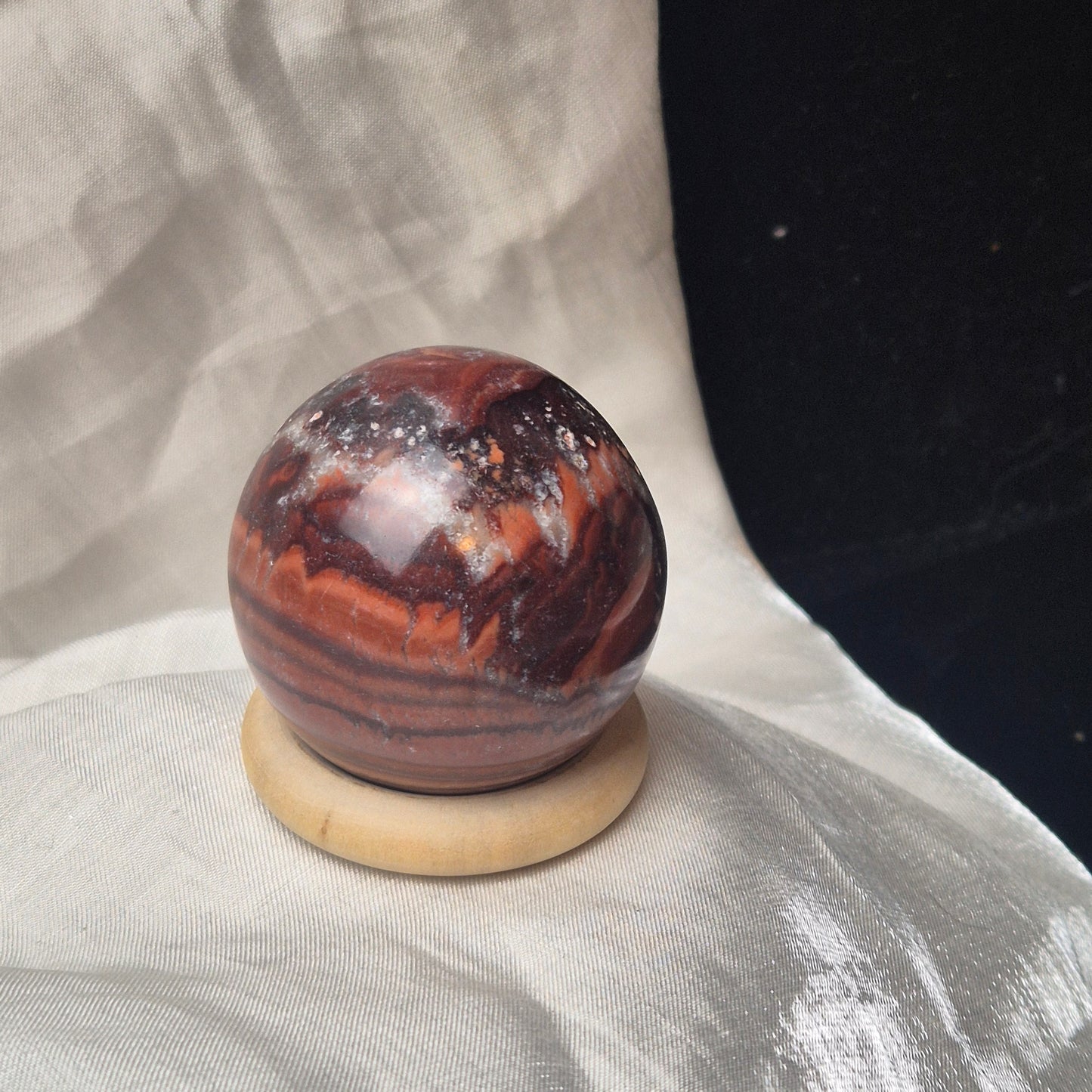 Wave dolomite sphere 5