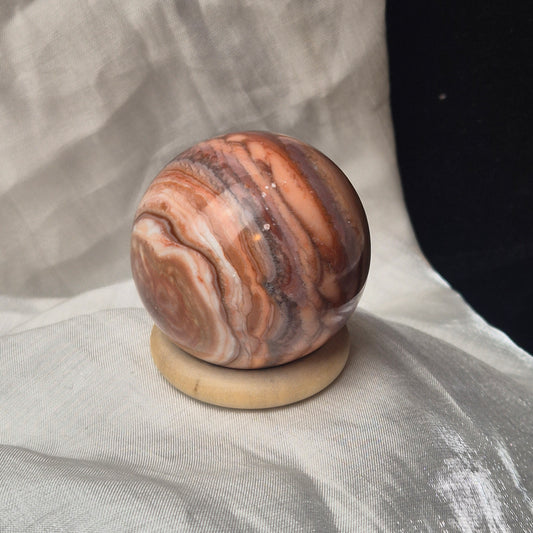 Wave dolomite sphere 7