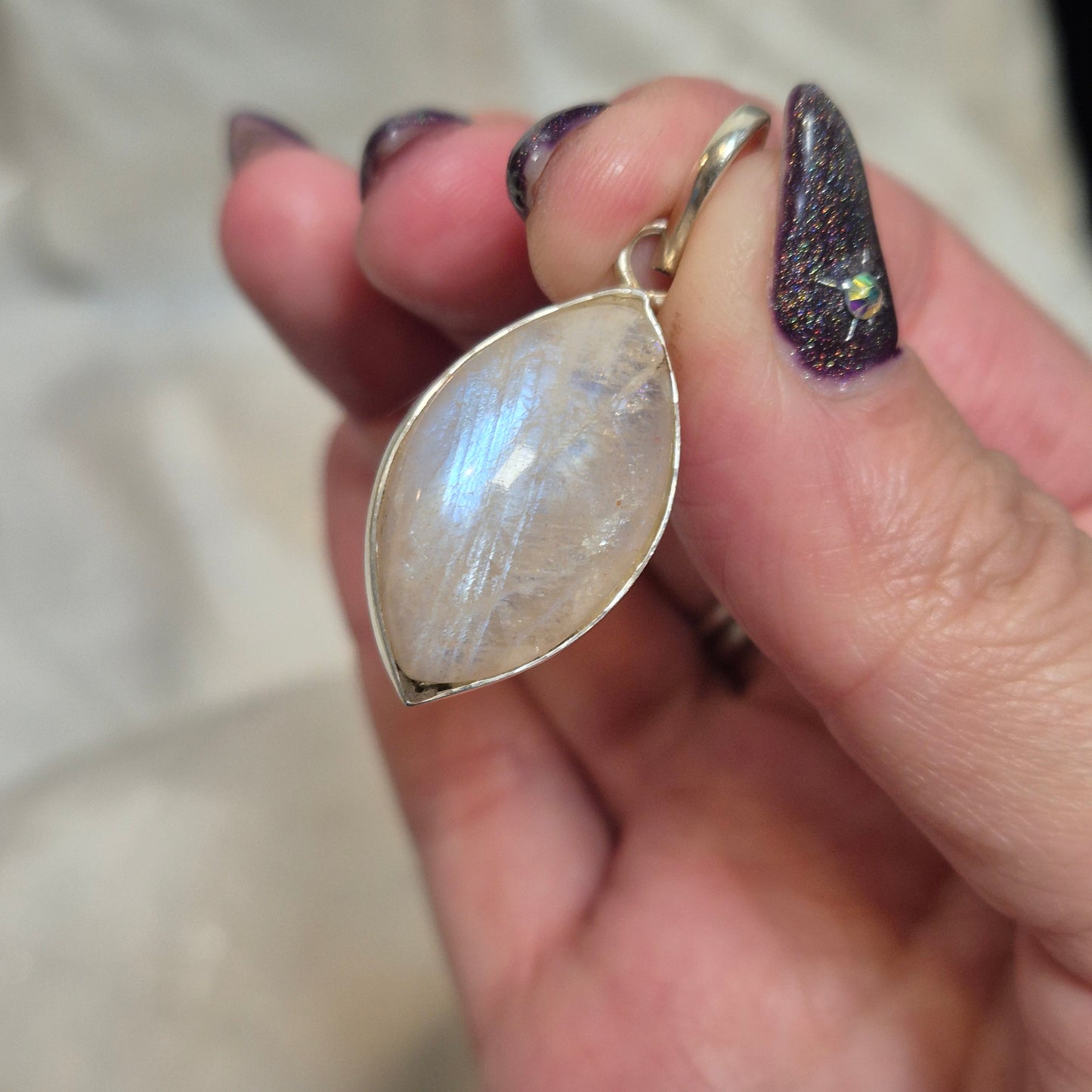 Tanzania moonstone pendant 25