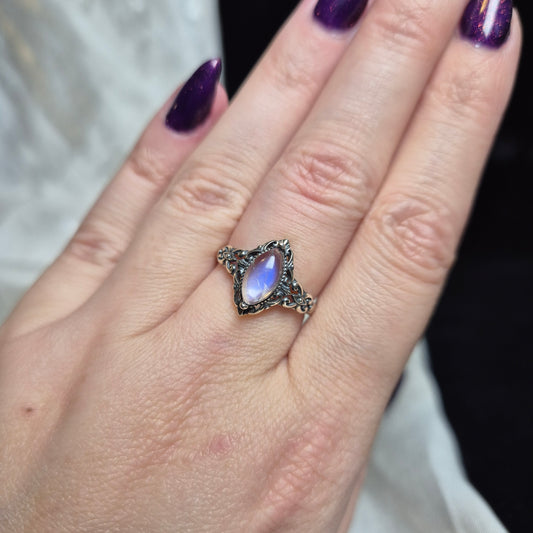 rainbow moonstone ring 1