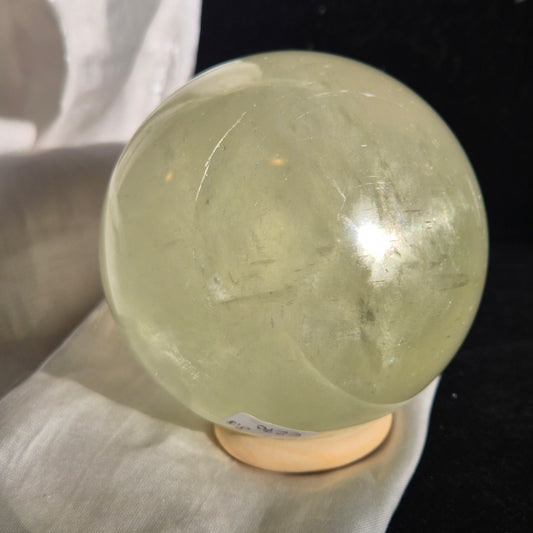 Green optical calcite sphere 11