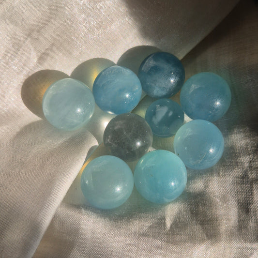 aquamarine mini sphere