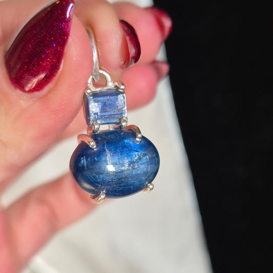 Kyanite pendant