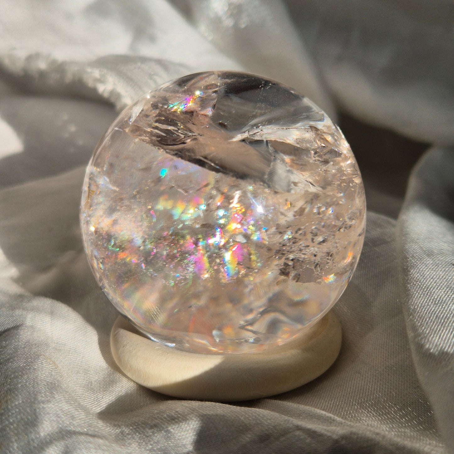 Pink quarts sphere 1 (rare)